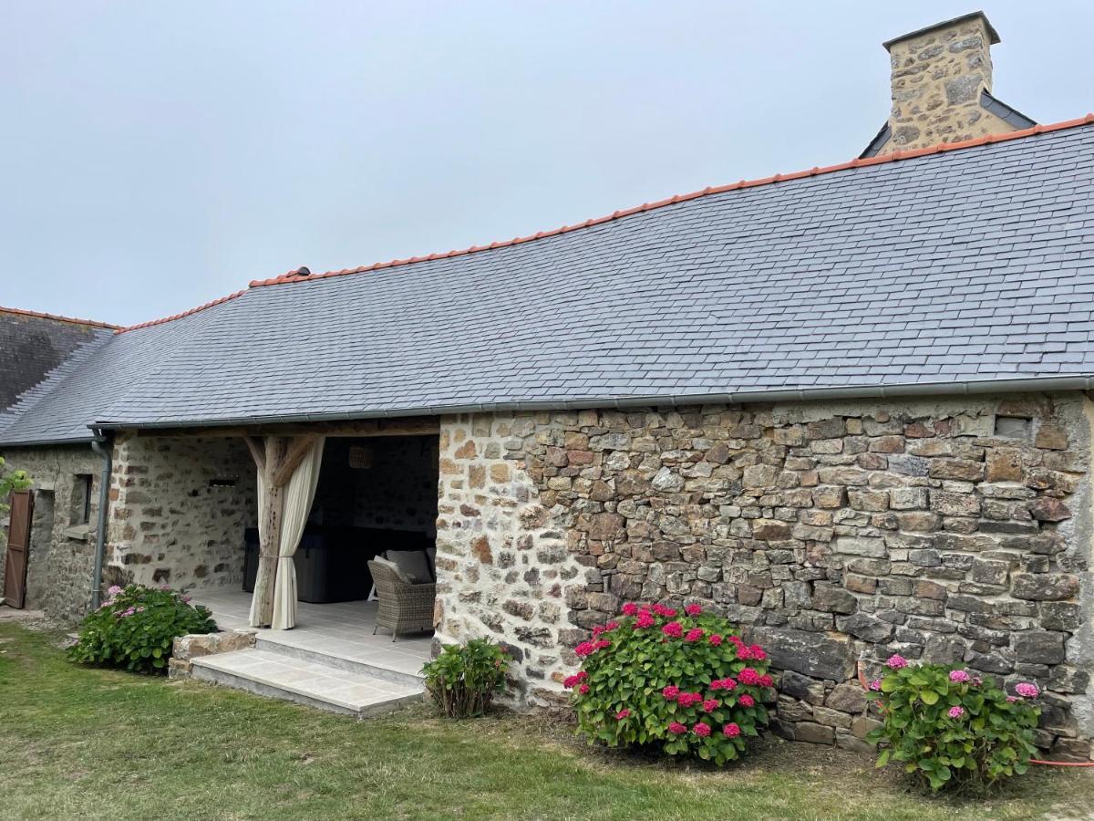 Les Cottages Du Manoir, Jacuzzi -Crozon Exterior foto
