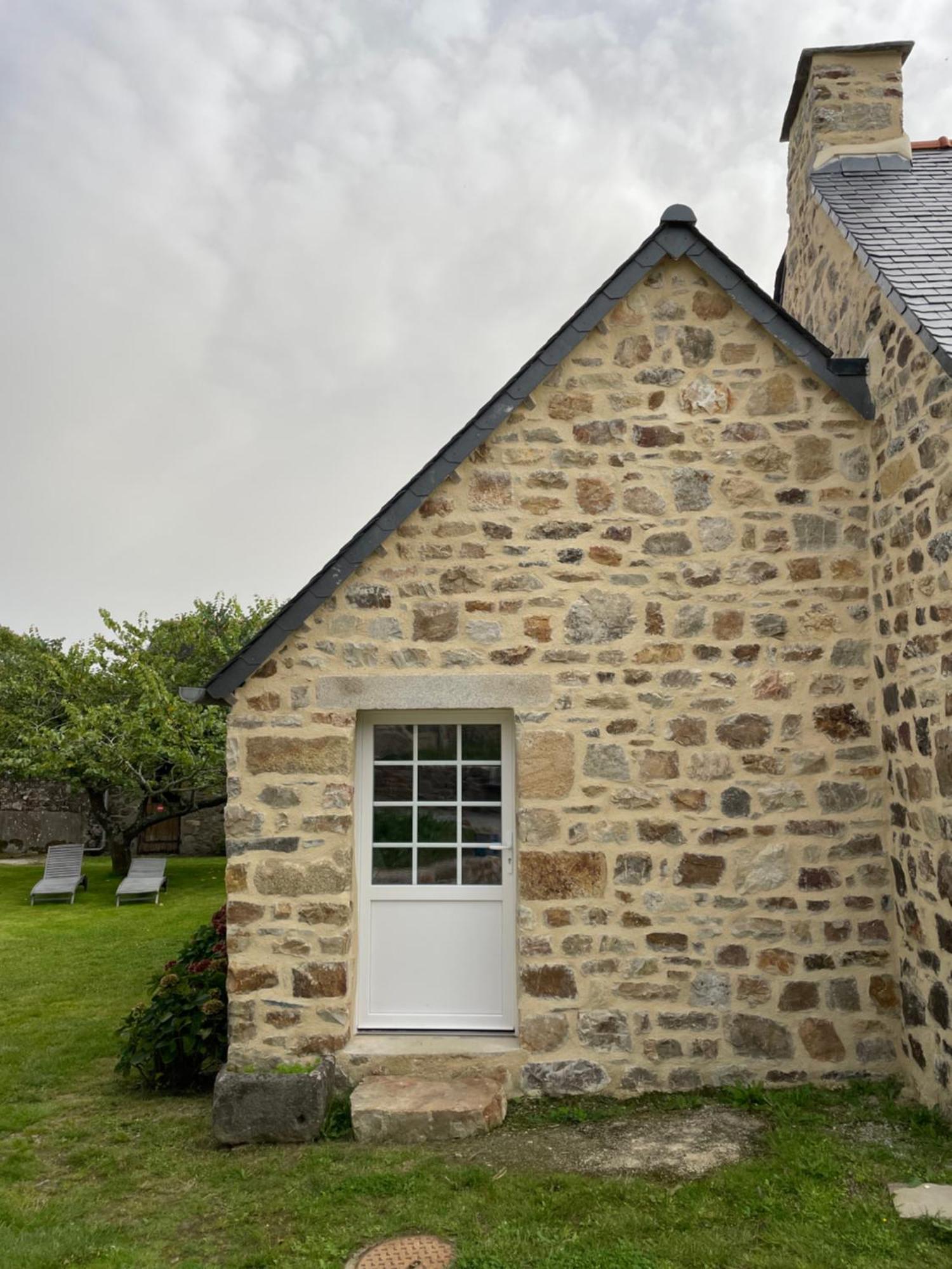 Les Cottages Du Manoir, Jacuzzi -Crozon Exterior foto